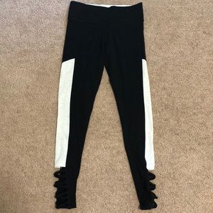 Pink Victoria’s Secret yoga leggings